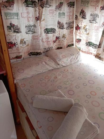 Caravanas Y Habitaciones Para Relajarse Sax Esterno foto
