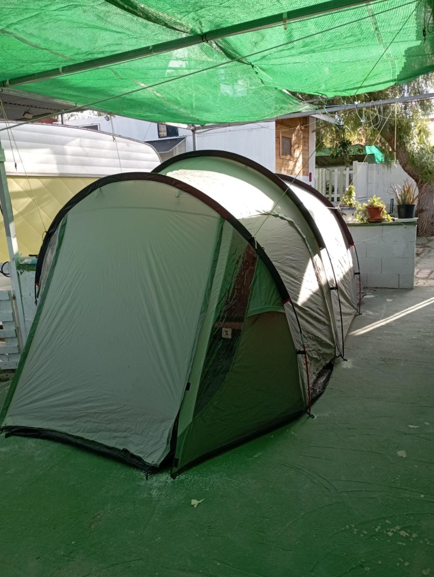 Caravanas Y Habitaciones Para Relajarse Sax Esterno foto